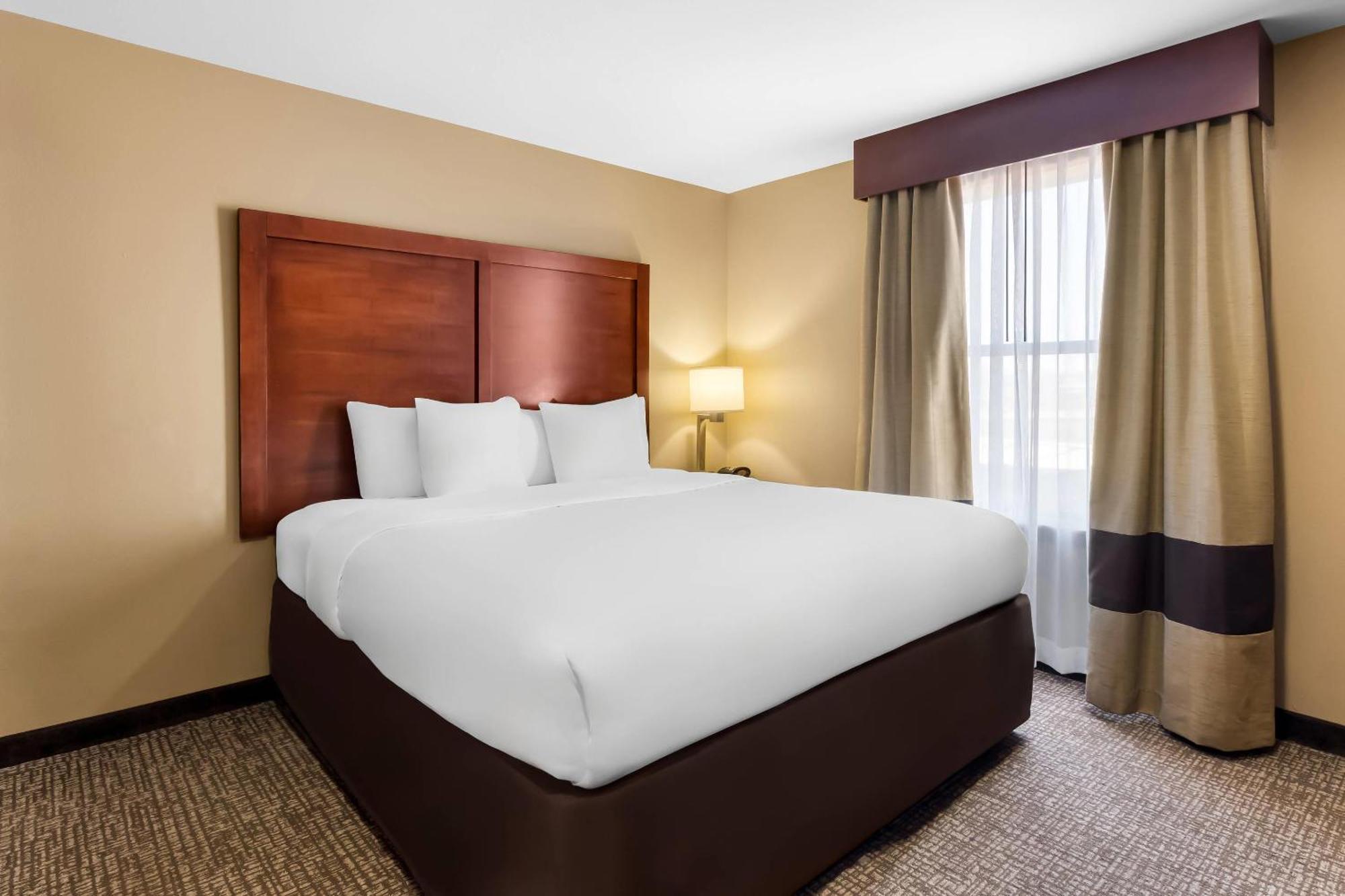 Comfort Suites Yukon - Sw Oklahoma City Kültér fotó